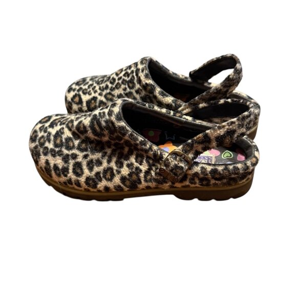 Leopard Print Clogs With Adjustable Strap By L'Amour Girls size 2 - Picture 6 of 8